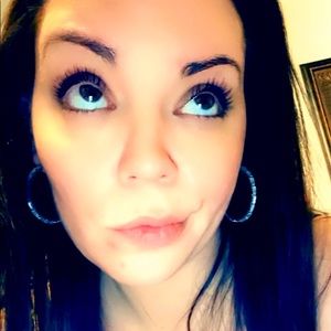 Meet your Posher, Tanya